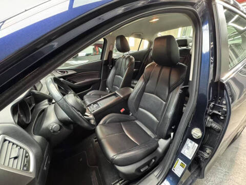 2017 Mazda MAZDA3 Touring