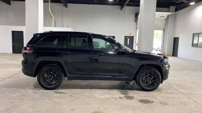 2024 Jeep Grand Cherokee
