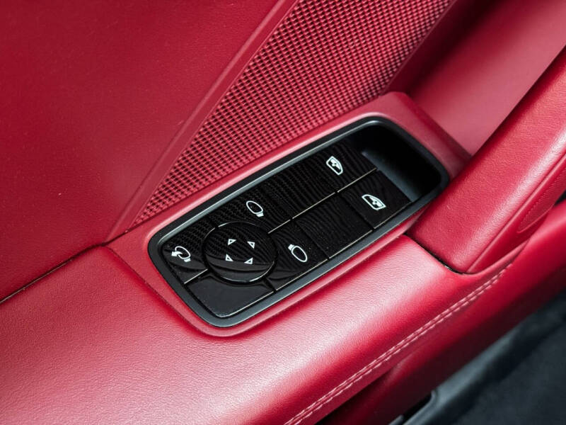 2021 Porsche 911 Targa 4S