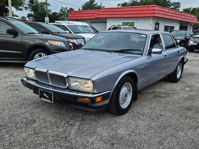 1990 Jaguar XJ-Series for sale at JOHNS AUTO SALES LLC in Apopka, FL