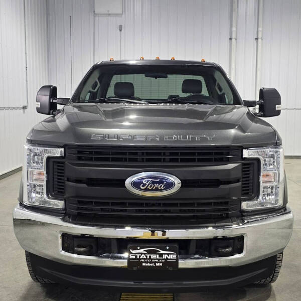 2017 Ford F-350 Super Duty XL