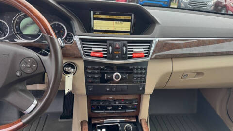 2010 Mercedes-Benz E-Class