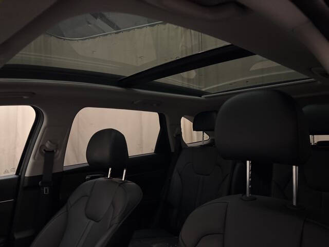 2023 Kia Sorento X-Line EX