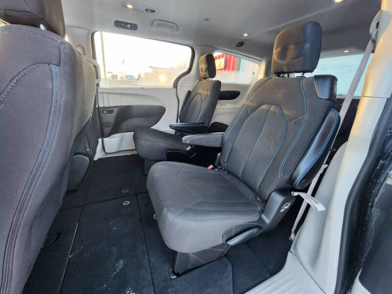 2021 Chrysler Pacifica Touring