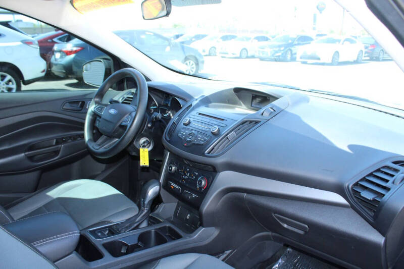 2018 Ford Escape S