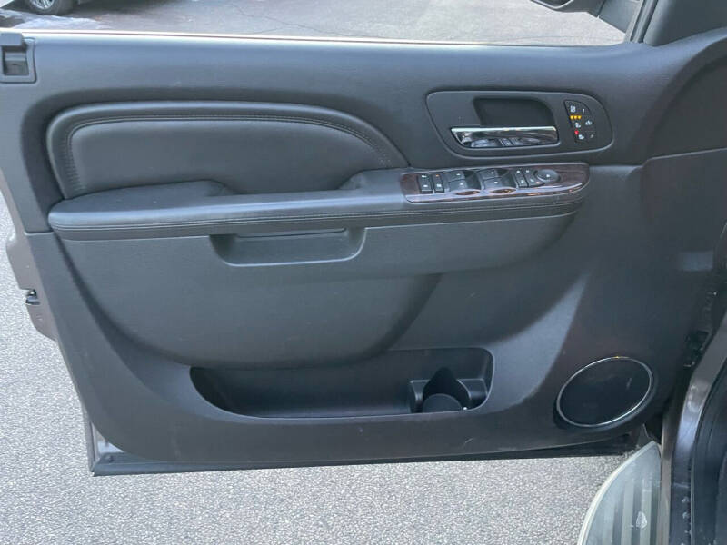 2011 GMC Yukon Denali