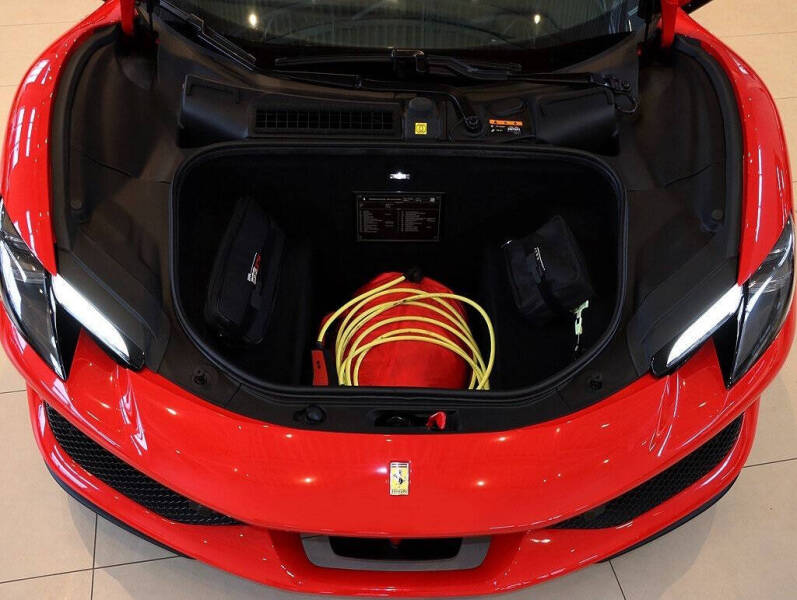 2024 Ferrari 296 GTS