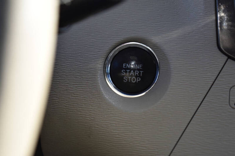 2013 Toyota Sienna Limited 7-Passenger