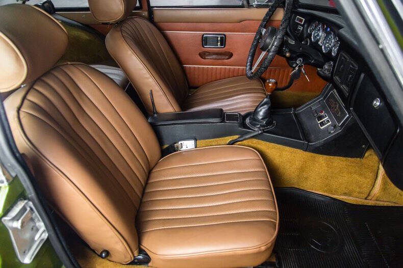 1974 MG B