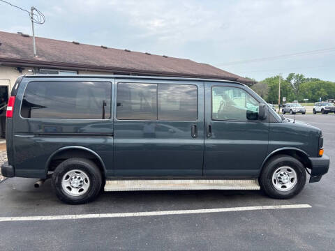 2017 Chevrolet Express LS 2500