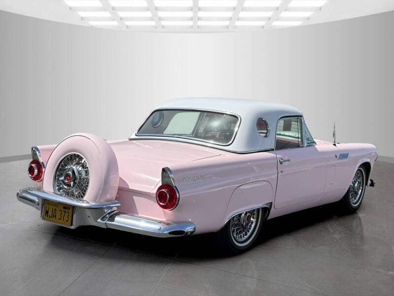 1956 Ford Thunderbird