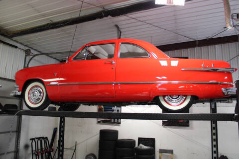1951 Ford Custom Deluxe