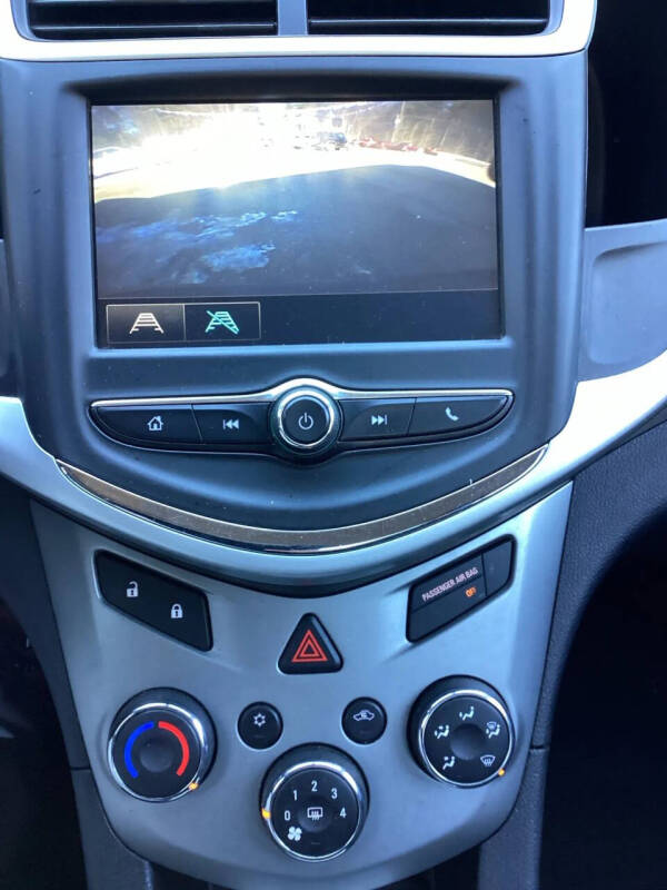 2017 Chevrolet Sonic LT Auto