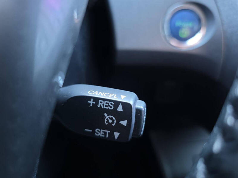 2013 Toyota Prius Persona Series SE