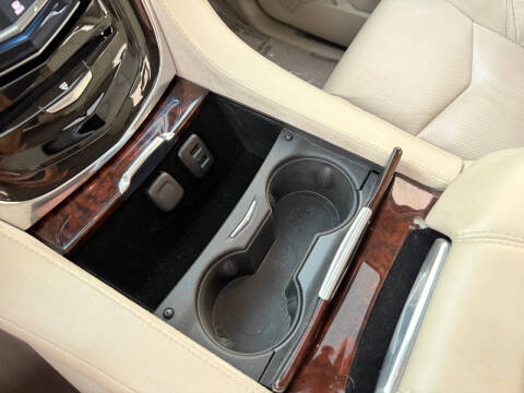 2016 Cadillac Escalade Premium Collection