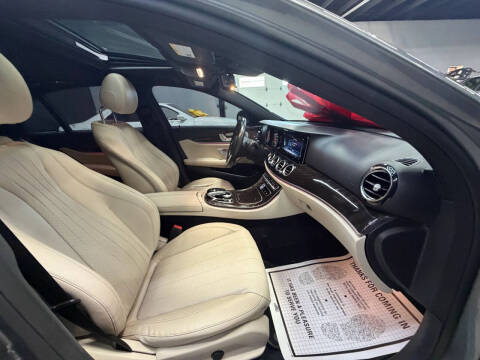 2019 Mercedes-Benz E-Class E 300