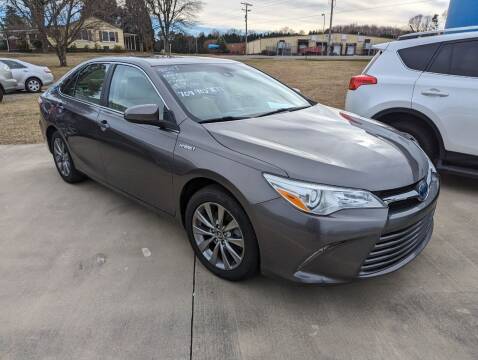 2017 Toyota Camry Hybrid for sale at Quality Car Care in Statesville NC