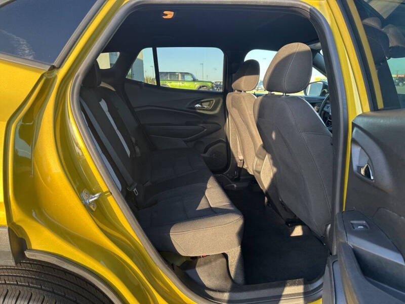 2025 Chevrolet Trax RS