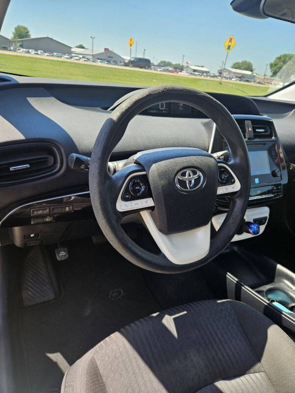 2017 Toyota Prius One