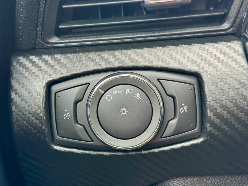 2016 Ford Mustang V6