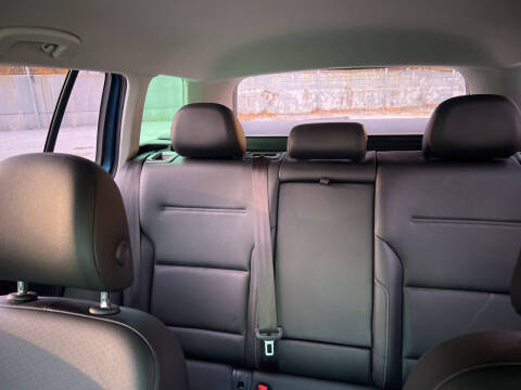 2017 Volkswagen Golf SportWagen TSI S 4Motion