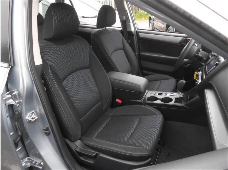 2019 Subaru Outback 2.5i