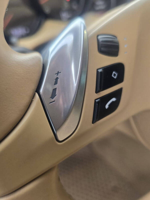 2013 Porsche Cayenne Tiptronic