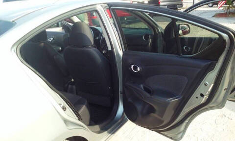 2014 Nissan Versa 1.6 SV