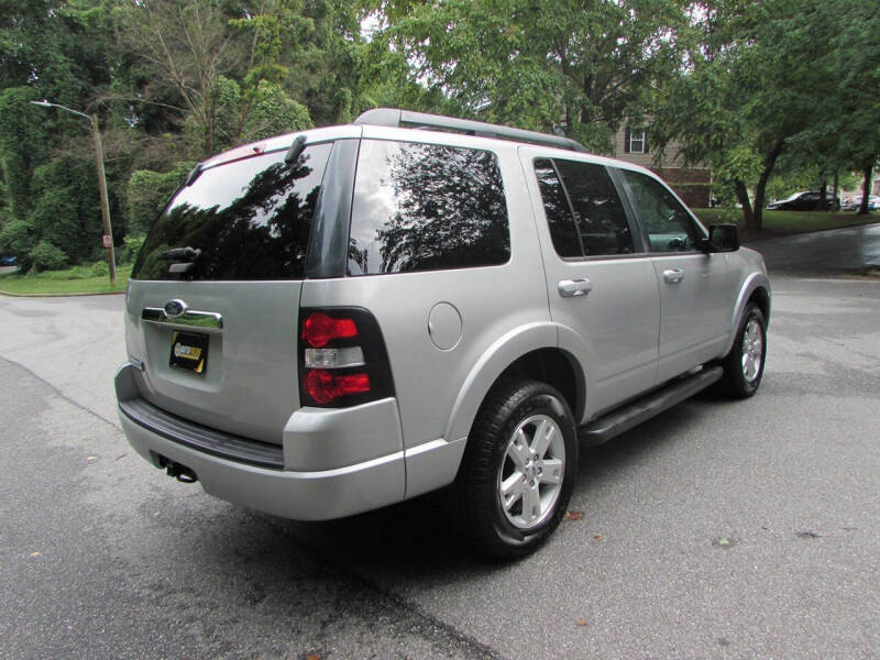 2010 Ford Explorer XLT