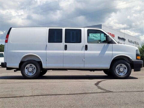 2025 Chevrolet Express 2500