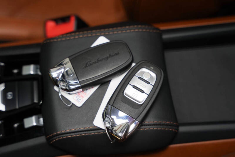 2021 Lamborghini Huracan EVO Spyder