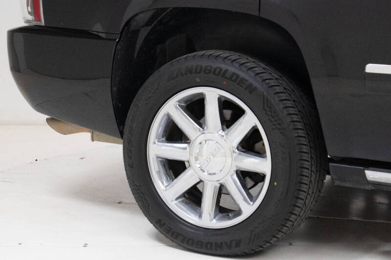 2011 GMC Yukon Denali