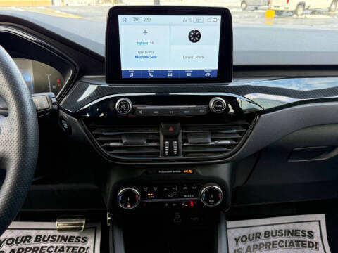 2024 Ford Escape ST-Line