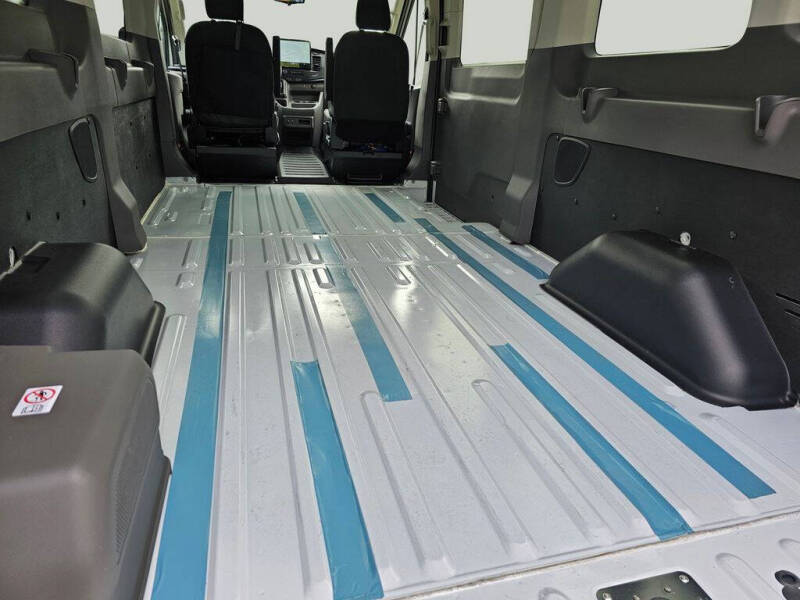 2025 Ford Transit