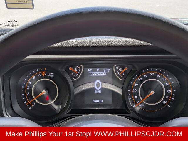 2025 Jeep Gladiator NightHawk
