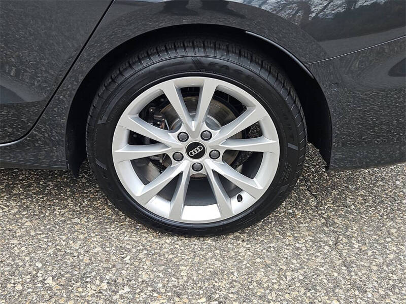 2025 Audi A3 quattro Premium 40 TFSI