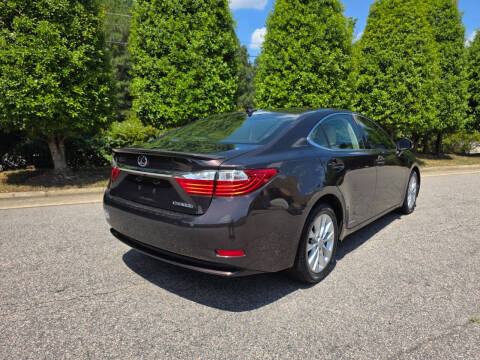 2013 Lexus ES 300h