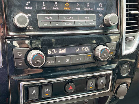 2021 Nissan Titan Platinum Reserve