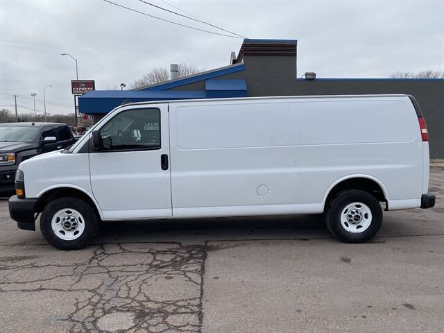 2018 GMC Savana 2500