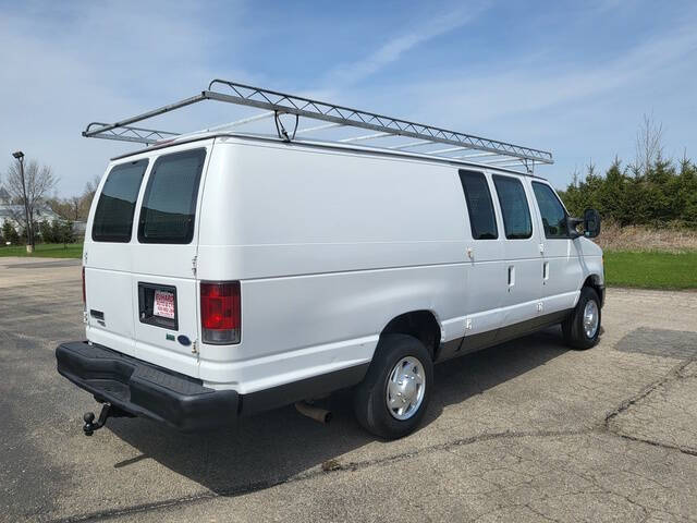 2011 Ford E-Series E-350 SD