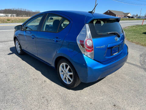 2012 Toyota Prius c Four