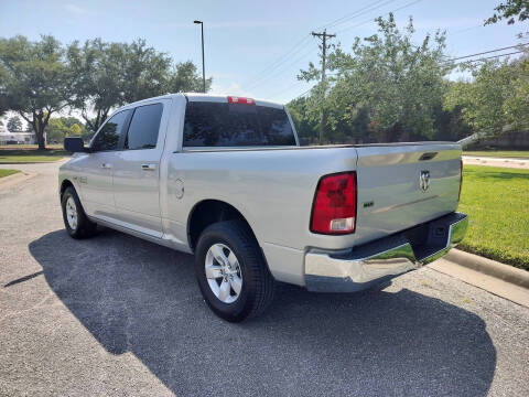 2014 RAM 1500 SLT