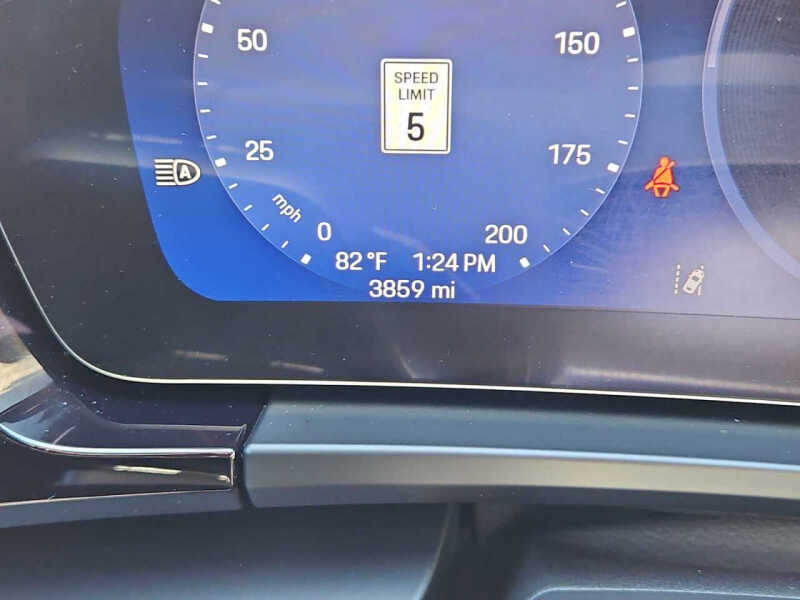 2025 Porsche Macan 4 Electric