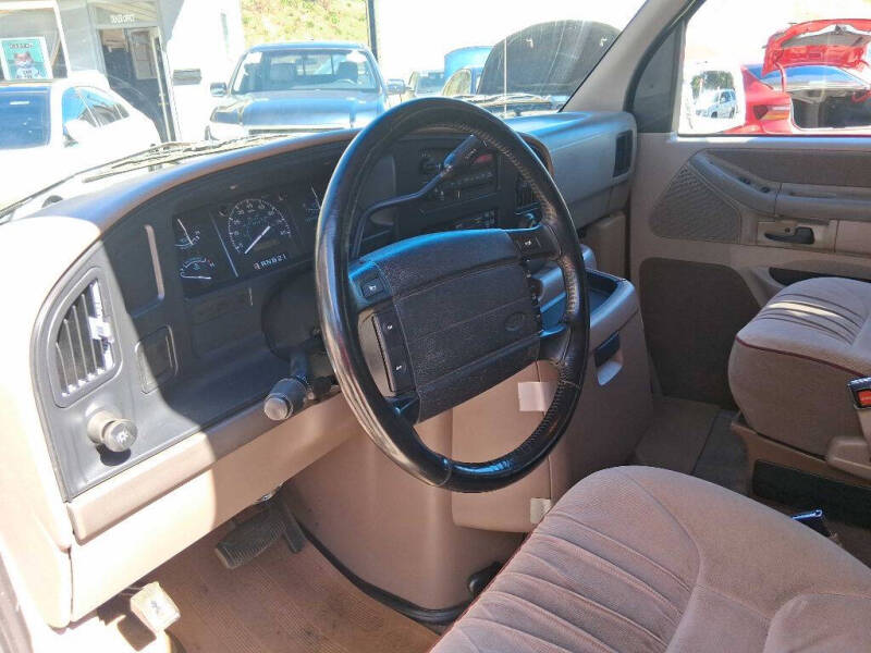 1995 Ford E-150