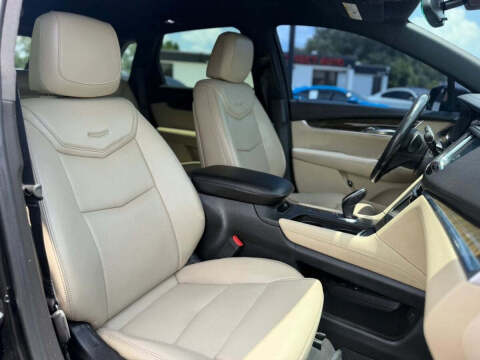 2017 Cadillac XT5