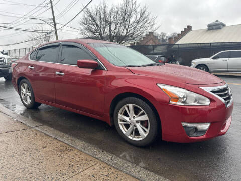 2015 Nissan Altima for sale at Drive Deleon in Yonkers NY