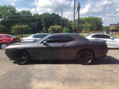2017 Dodge Challenger R/T Shaker