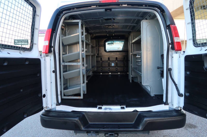 2021 Chevrolet Express 2500