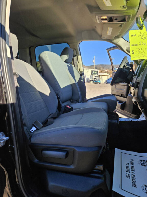 2017 RAM 2500 Tradesman