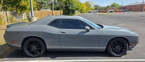 2018 Dodge Challenger SXT Plus